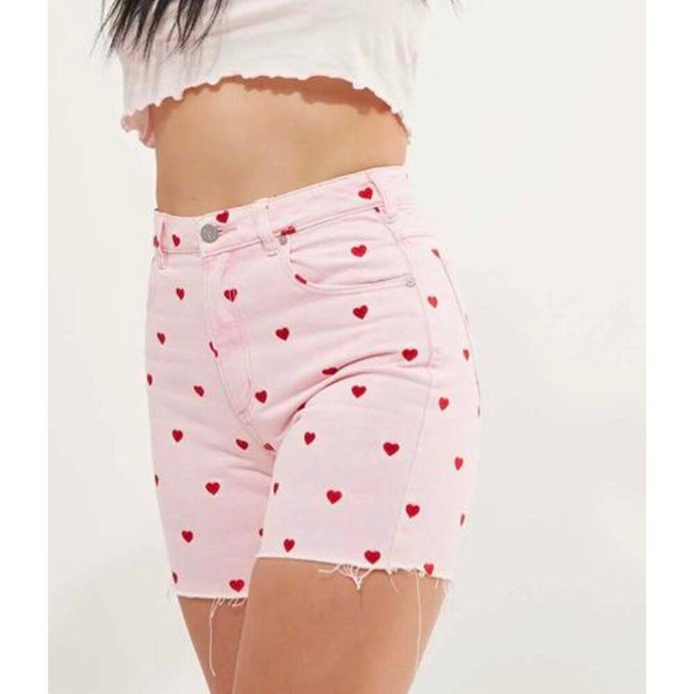 Abrand X Dyspnea Claudia Cut Off Jean Shorts in Pink Heart NWT Size 26 Novelty